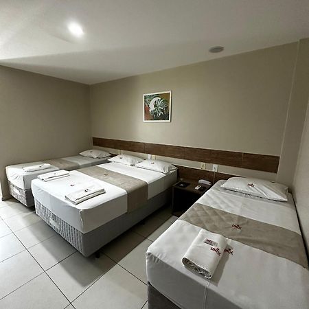 Onix Hotel Aeroporto Lauro de Freitas Buitenkant foto